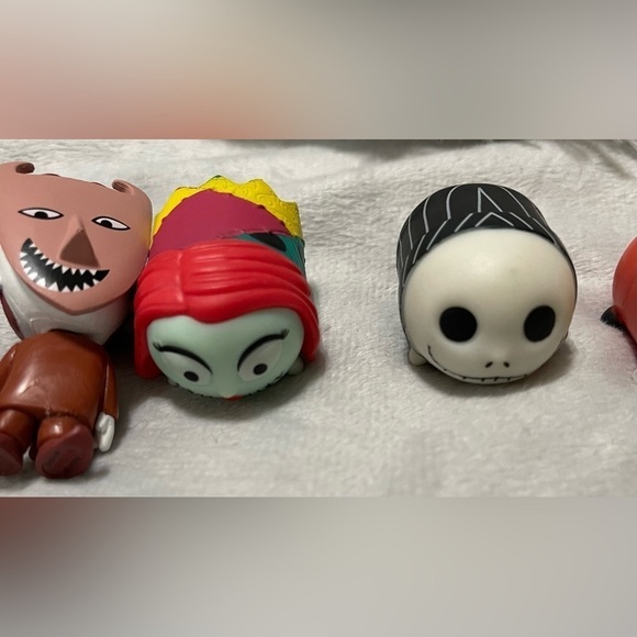Lot of (9) Nightmare Before Christmas Figures - Picture 4 of 12